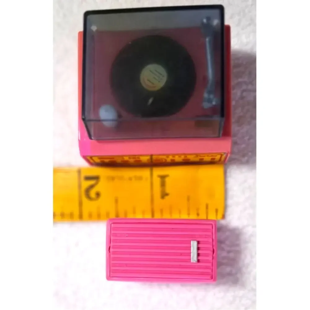 Vtg 80s Mattel Barbie Action Accents Wind Up Miniature Record Player Speaker Toy